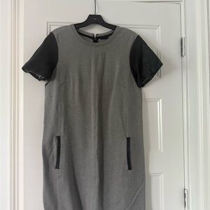 Club Monaco Gray Sheath Dress Short Sleeve Crew Neck